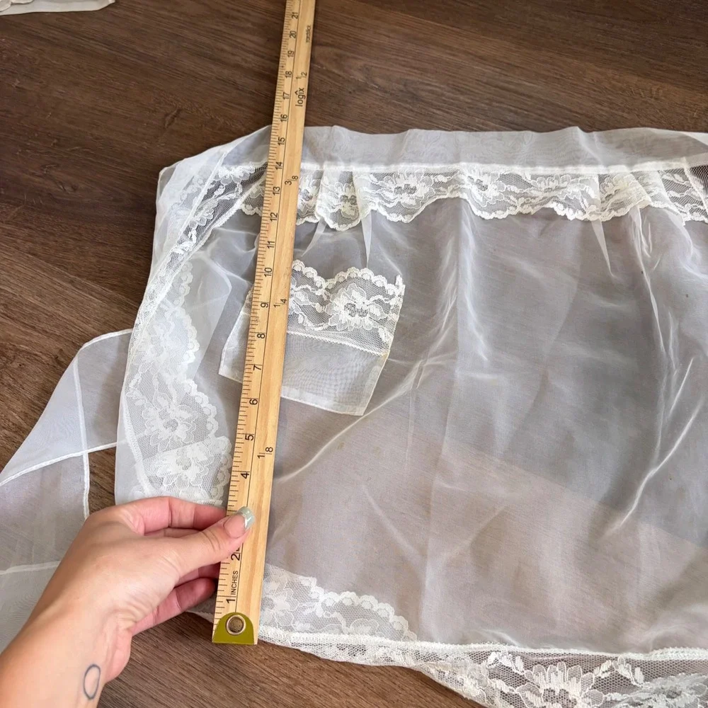 Unbranded vintage sheer